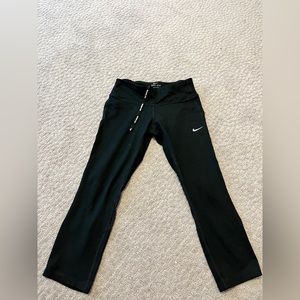 women’s 3/4 nike leggings